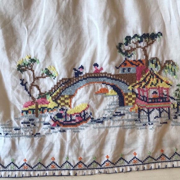 Lucky Brand Embroidered Tank - Picture 3 of 8